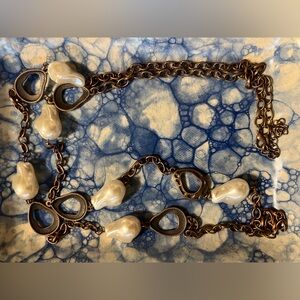 Paparazzi Bronze and Cream Necklace